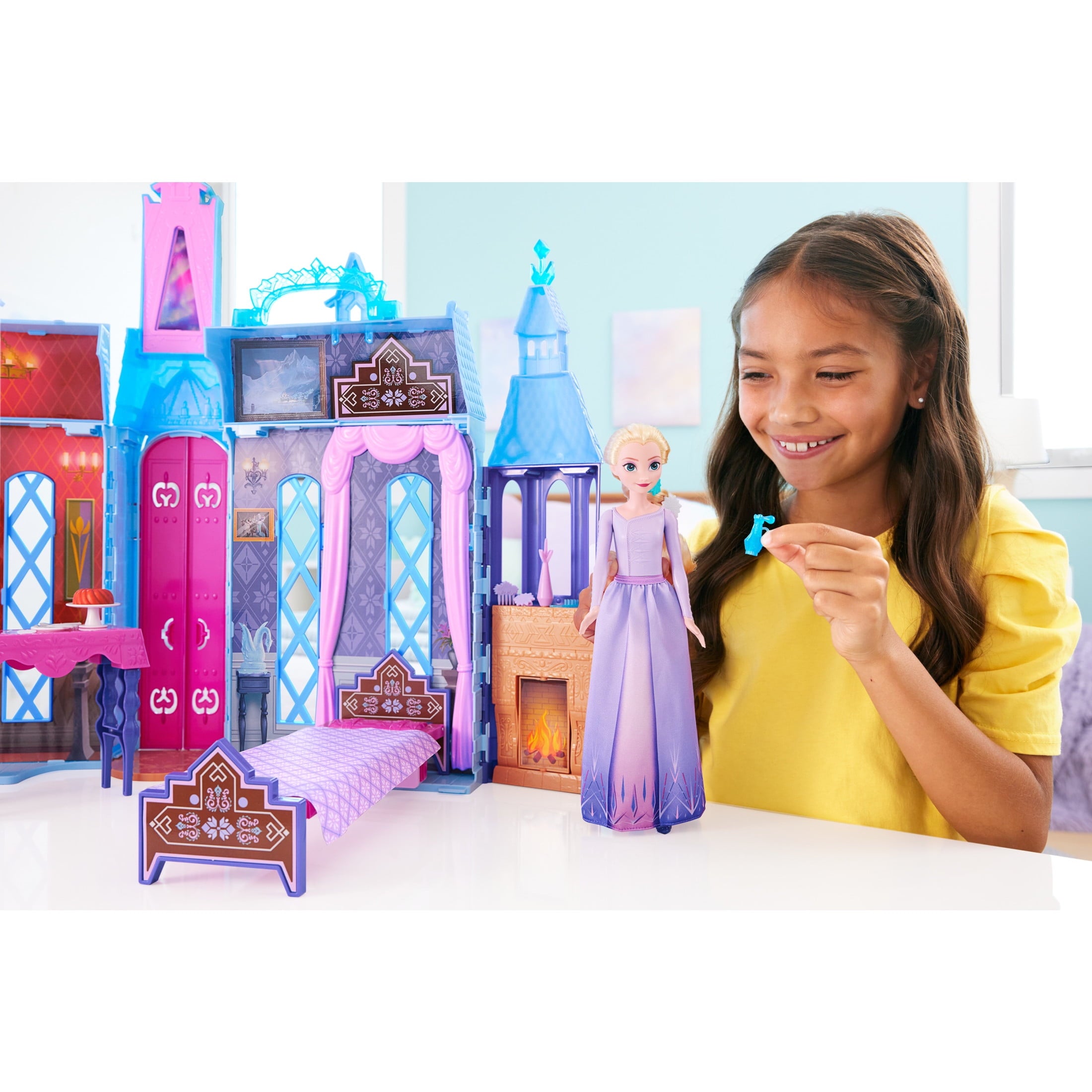 Disney Frozen Arendelle Castle Dollhouse with Elsa Fashion Doll, 4 Play Areas and 15 Accessories