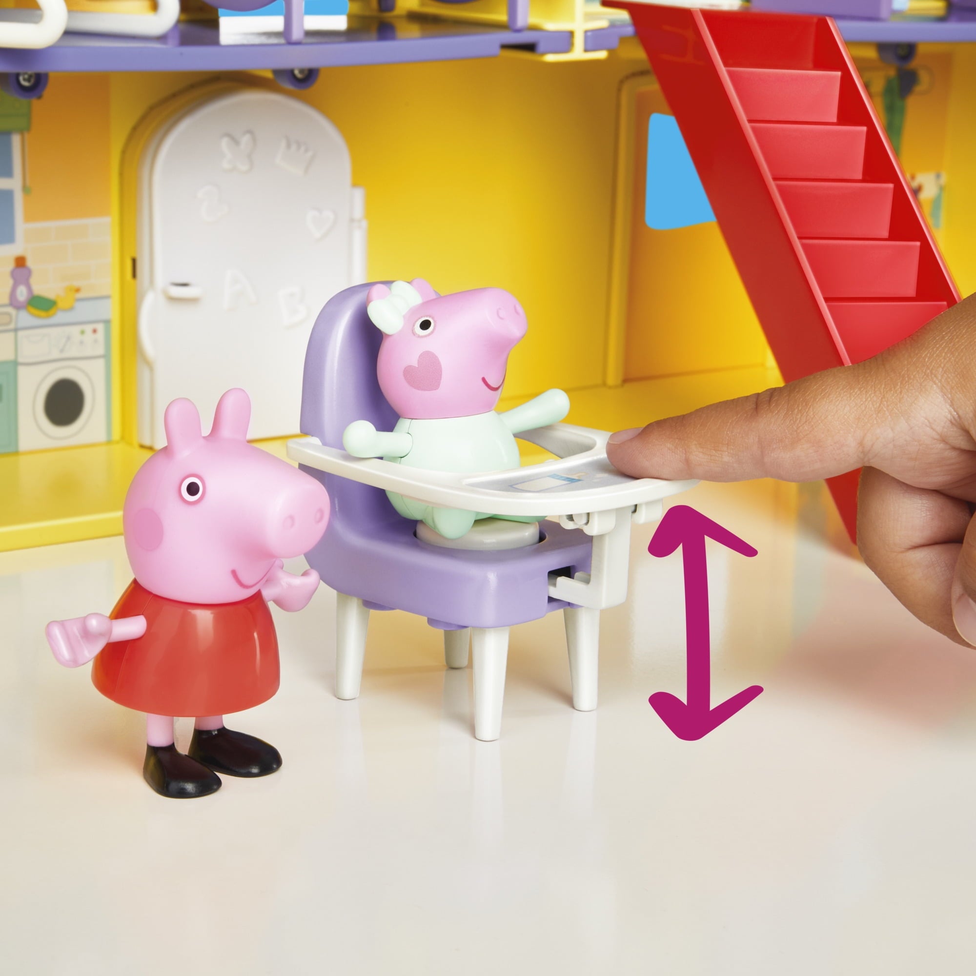 Peppa Pig Toys Peppa's Big Family House with Baby Evie, Playsets for Girls and Boys, 3+